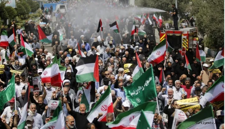 İran'daki gösterilerde 3 bin 90 kişi hayatını kaybetti