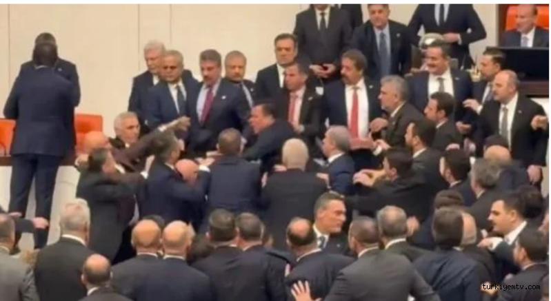 Meclis'te Akın Gürlek protestosu..