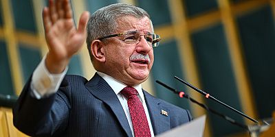 Ahmet Davutoğlu’ndan ‘Terörsüz Türkiye’ eleştirisi: Süreç uzatıldı, dil sertleşti
