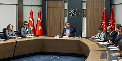 CHP'de kurultay öncesi MYK toplandı