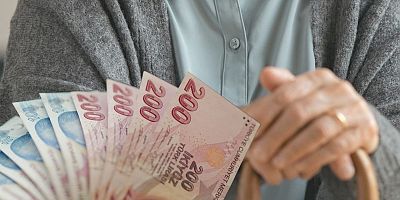 Emekliye yeni zam ve maaş sistemi geliyor