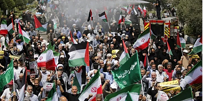 İran'daki gösterilerde 3 bin 90 kişi hayatını kaybetti