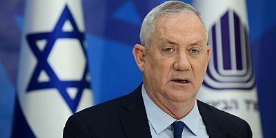 İsrail Savunma Bakanı Siyonist futbolcu için Türkiye'ye kin kustu..