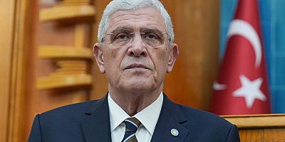  Müsavat Dervişoğlu: “Evlatlarımızın Yüreğindeki Güneş Öğretmenlerdir”