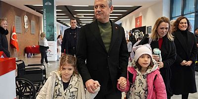 Özgür Özel, Ferdi Zeyrek’in ikizlerine verdiği sözü unutmadı