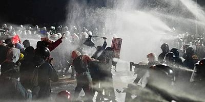 Saraçhane eylemlerine katıldığı için yargılanan 87 kişi hakkında beraat