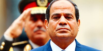 Sisi İslam'a savaş açtı! Çarşafı yasakladı