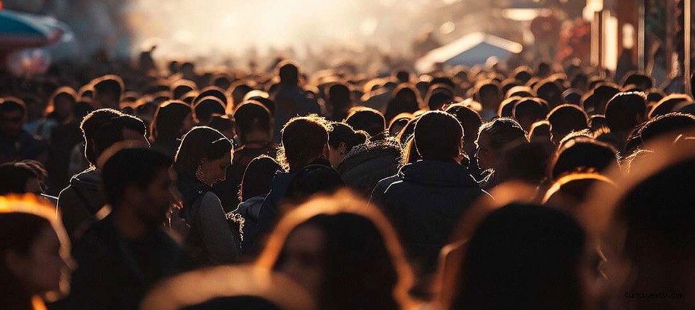 TÜİK'e göre vatandaş mutlu: Halinden memnun olanların oranı arttı