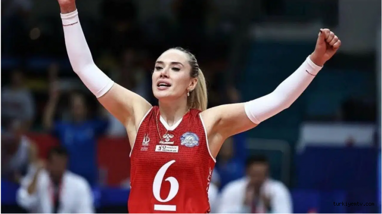 Ünlülere operasyon! Voleybolcu Derya Çayırgan gözaltına alındı!